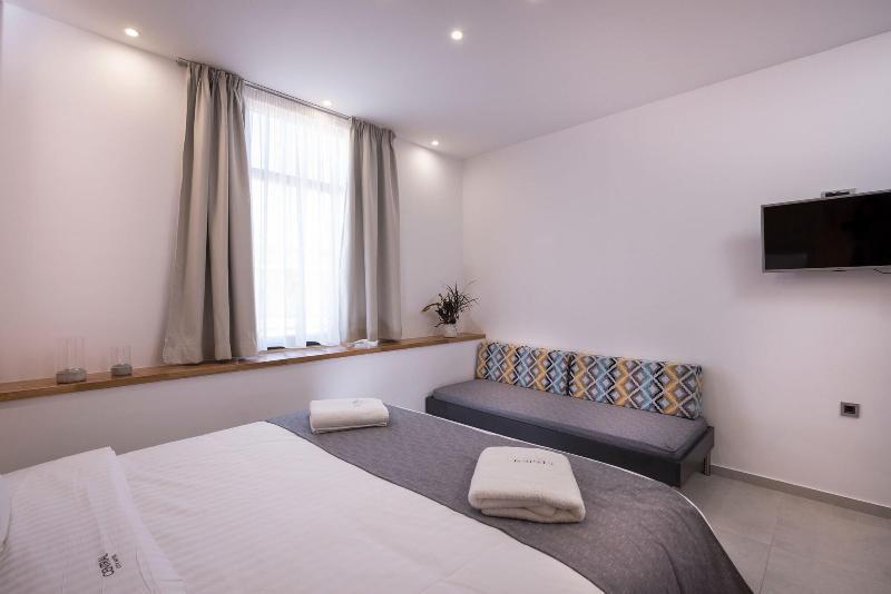 Central City Hotel Chania  Buitenkant foto
