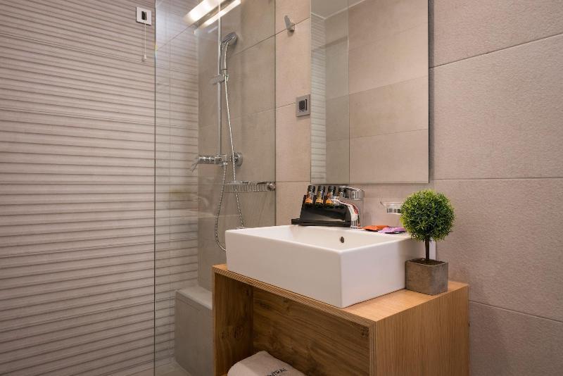 Central City Hotel Chania  Buitenkant foto